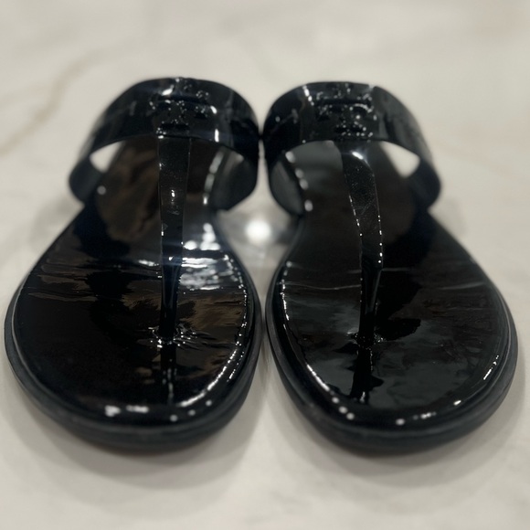 Tory Burch Everly Patent Sandal Mini - Picture 3 of 5